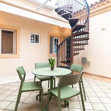 Beautiful 2 Bedroom Penthouse Terrazas Del Duque * Costa Adeje (Tenerife)